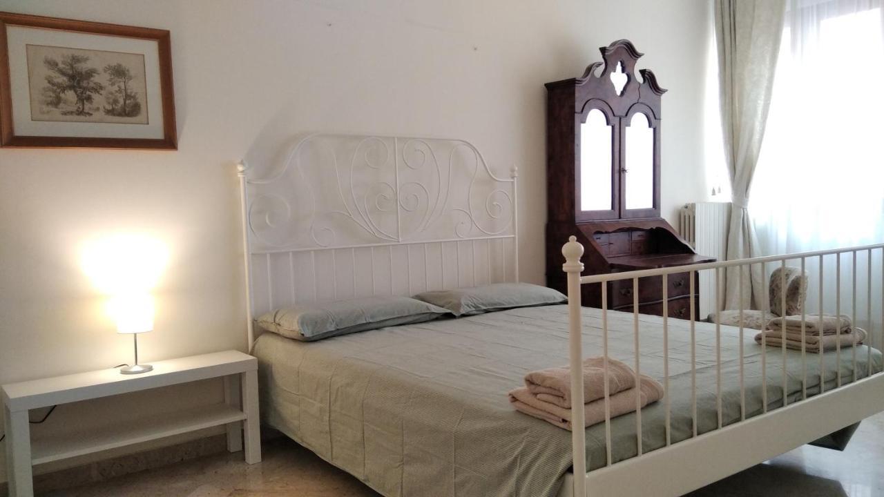 Piccinni House Bari Exterior foto