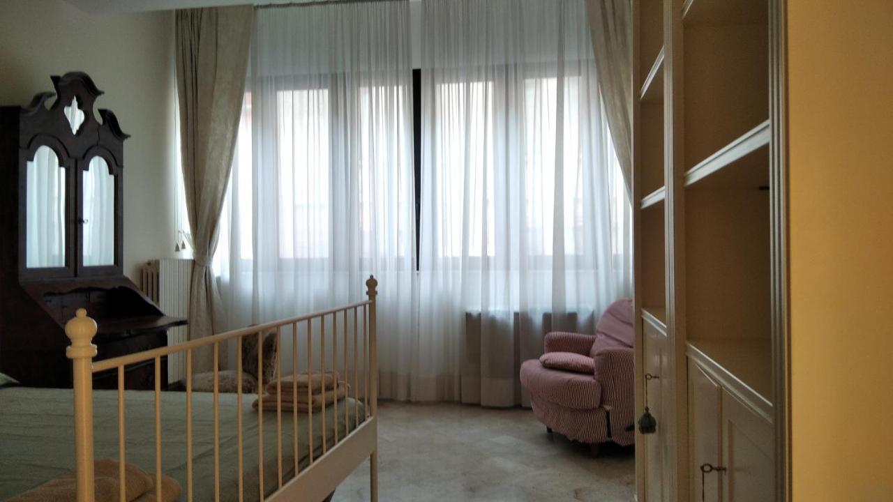 Piccinni House Bari Exterior foto
